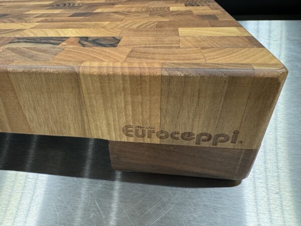 Euroceppi Tréskurðarbretti á fótum  40 cm - Walnut - Image 2