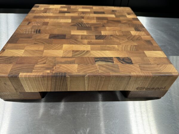 Euroceppi Tréskurðarbretti á fótum  40 cm - Walnut